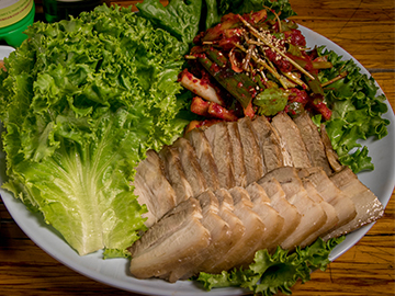 Steamed Pork Belly 보쌈